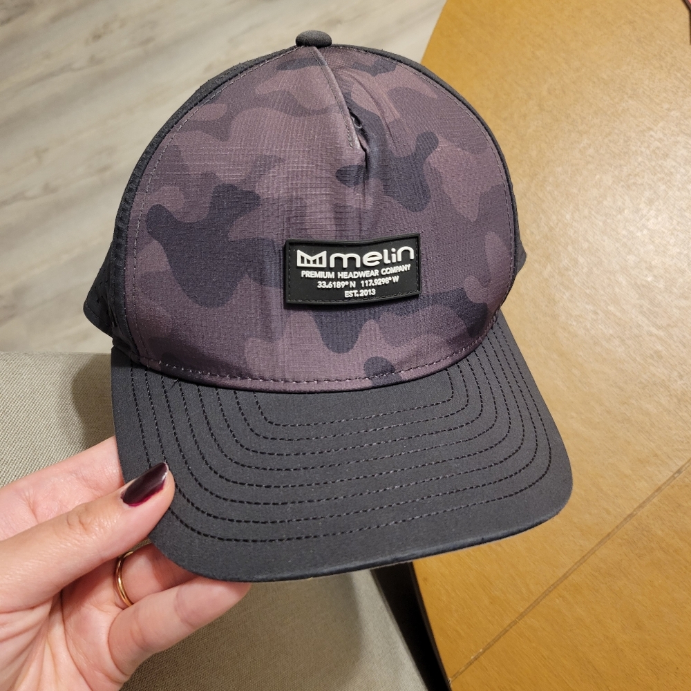 Melin Odessey Hat Camo Black